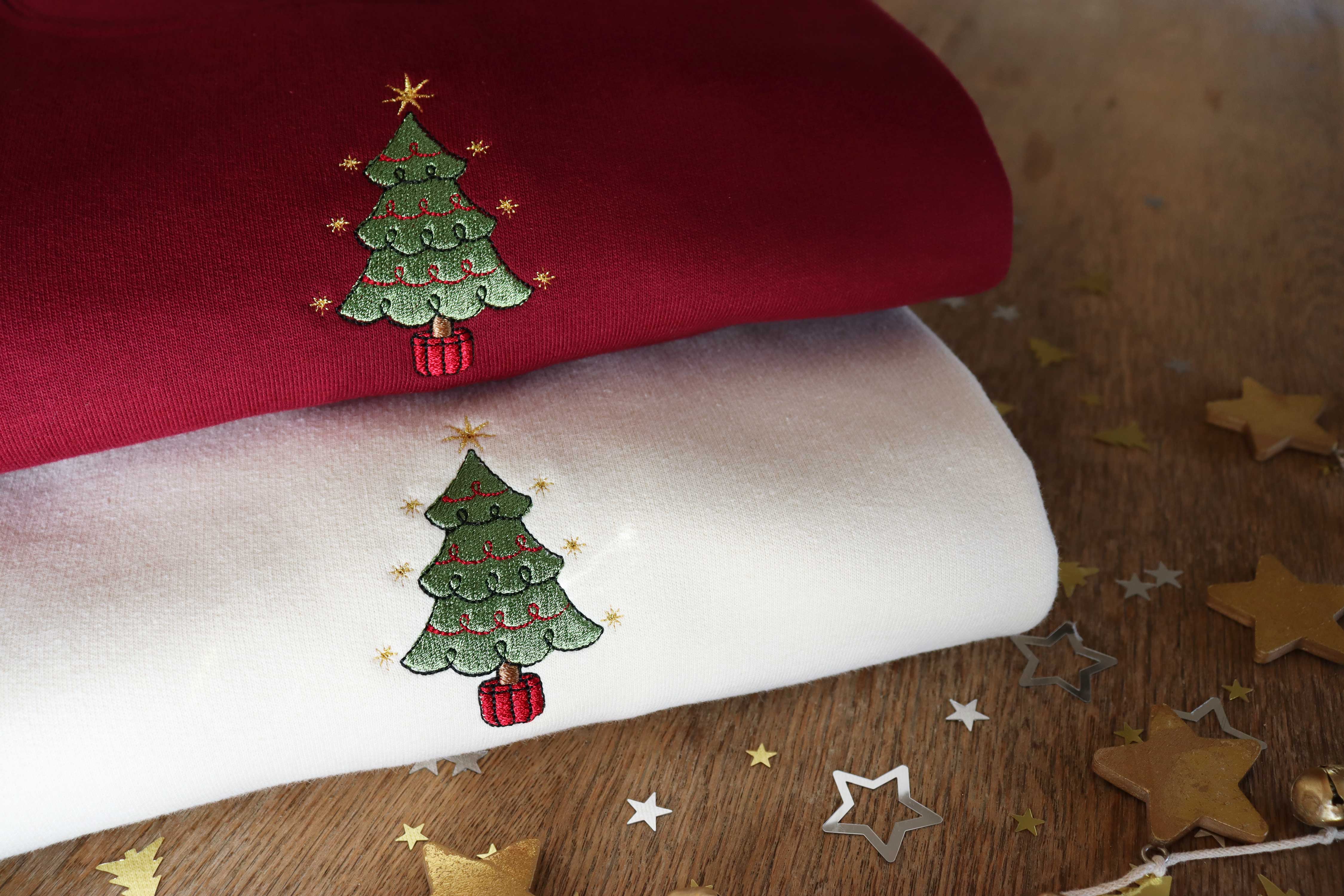 Retro Christmas Tree Sweatshirt