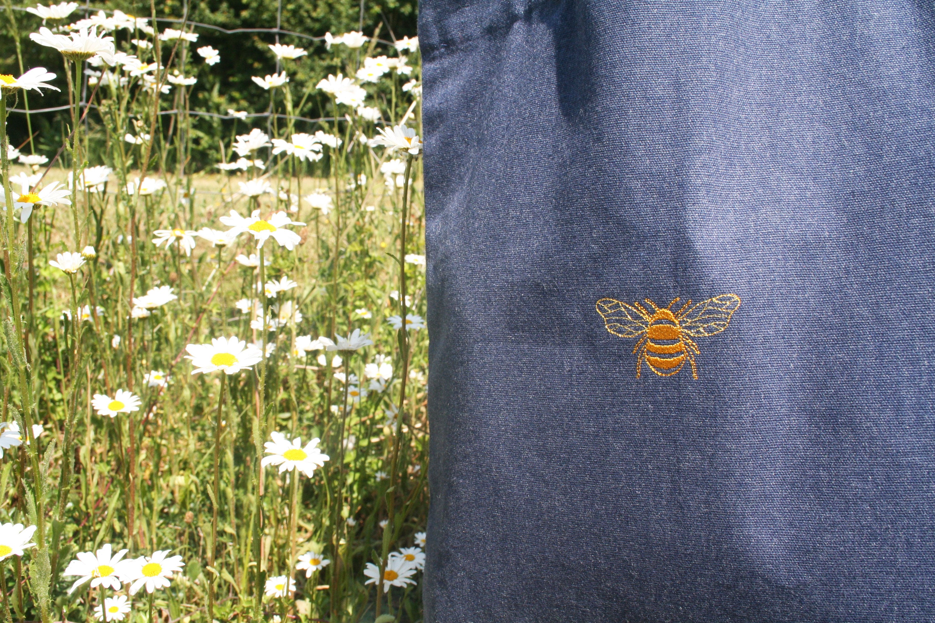 Bee Tote Bag