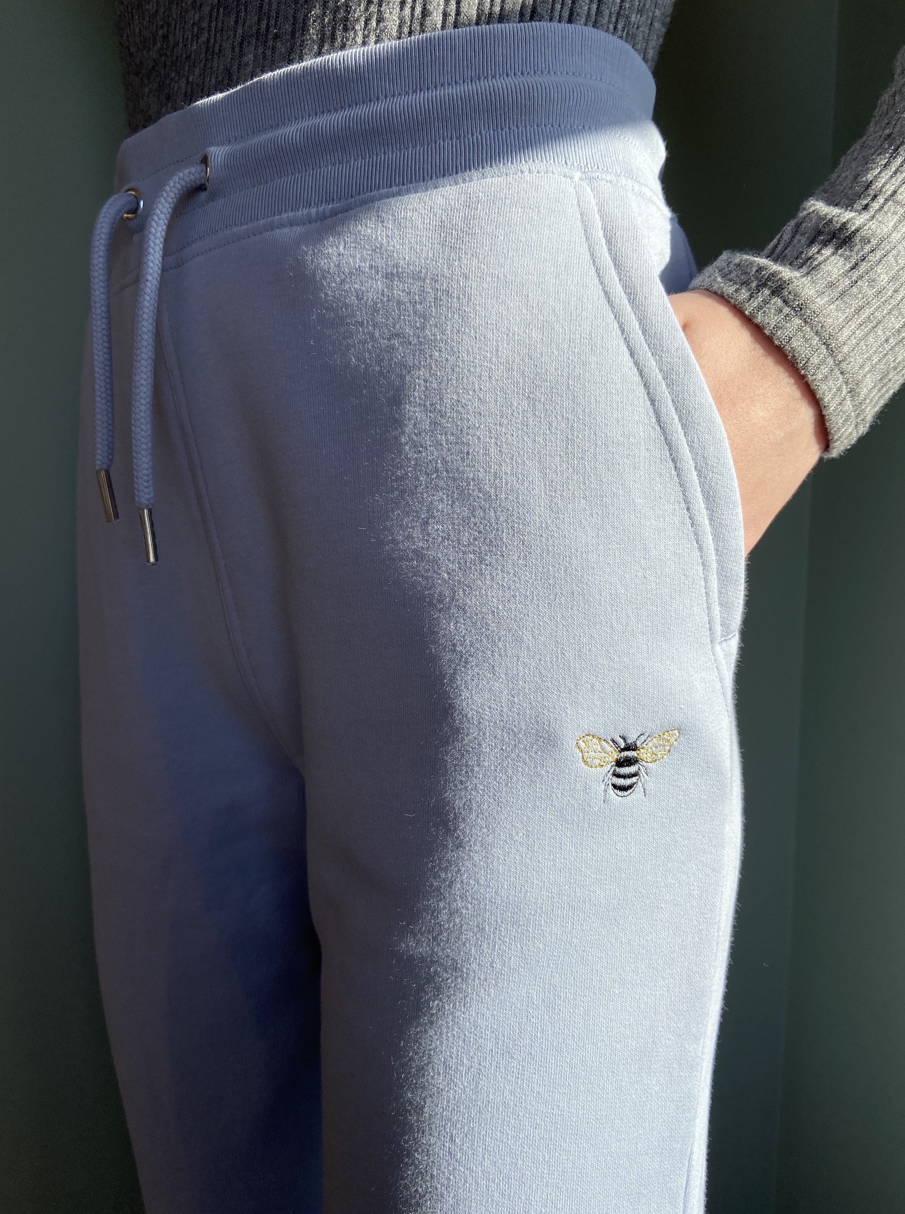 Bee Eco joggers MEDIUM (Drawstring Faulty)