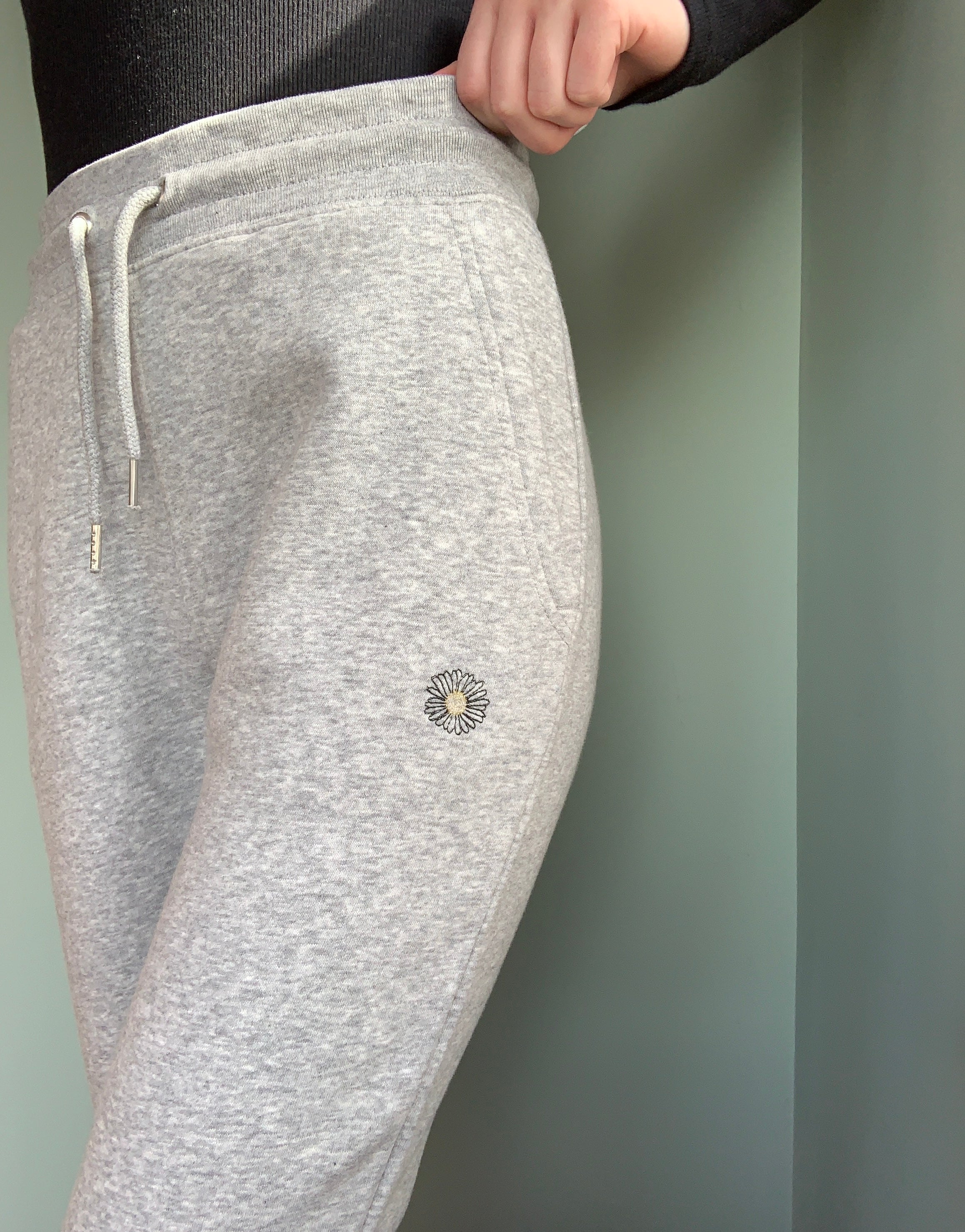 Daisy Joggers