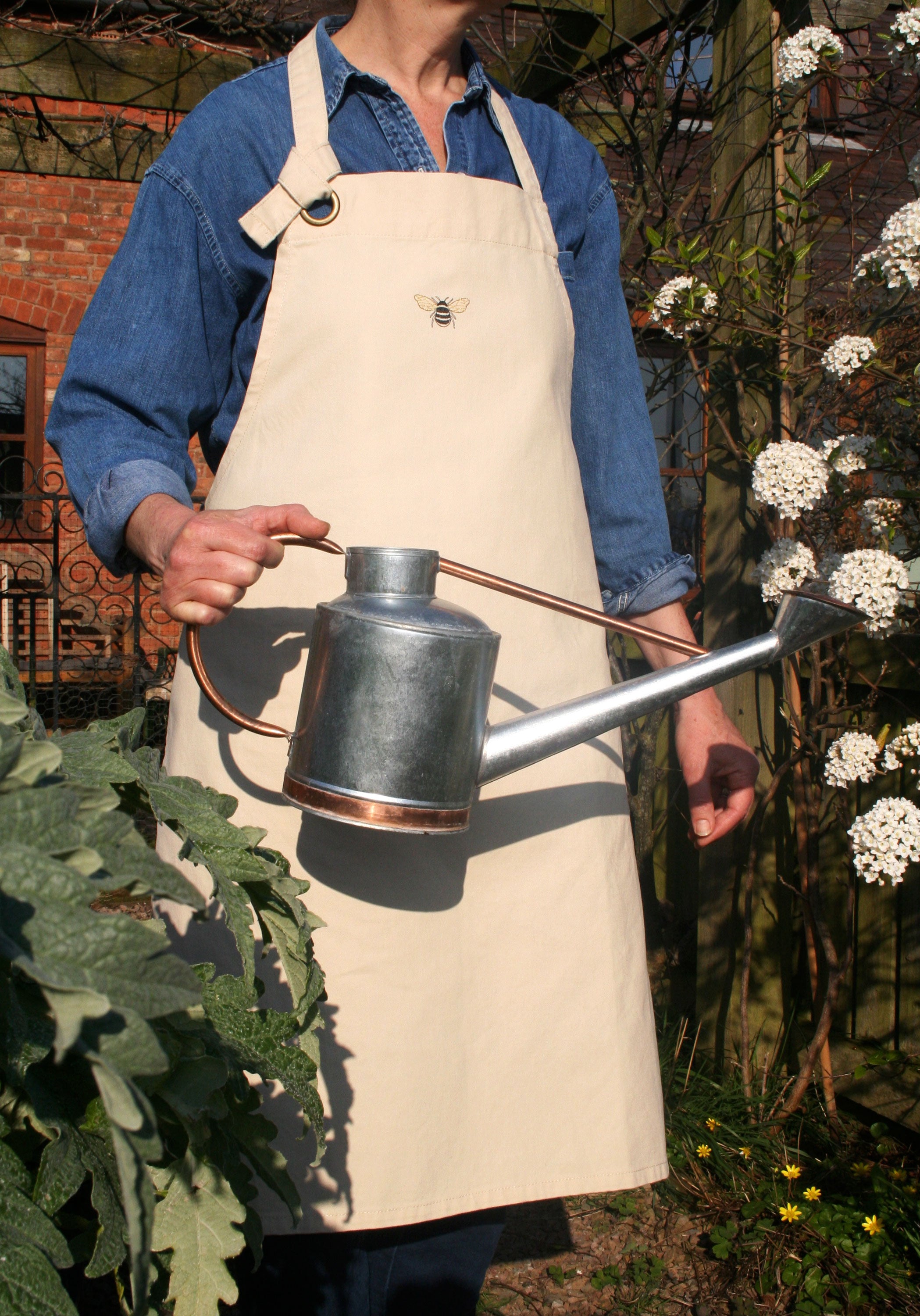 Bee Apron